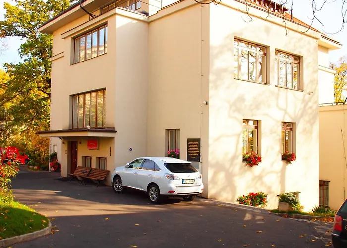 Pension Jana - Domov Mládeže